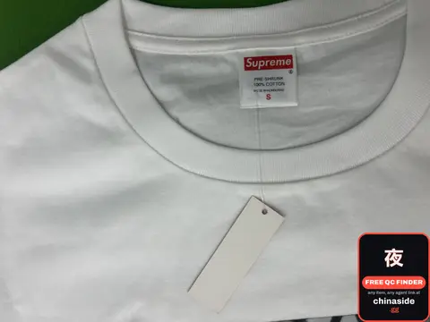 Supreme T-Shirt