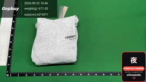 Essenti Hoodie