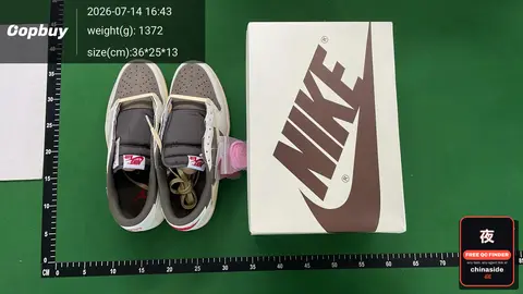 Nike Dunk Black Olive Green Sneakers