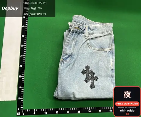 Cross Jeans
