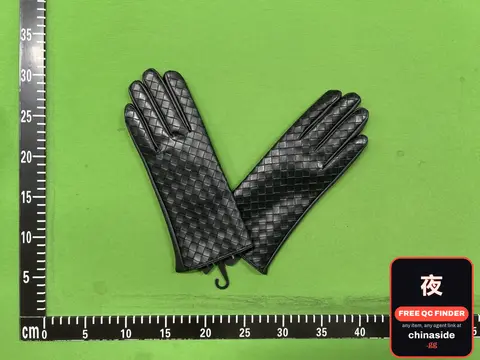 Knitted Checkered Leather Gloves