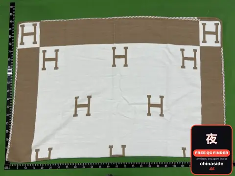 Plush Letter-Print Blanket