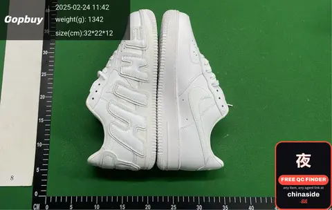 Nike Air Force 1 Sneakers