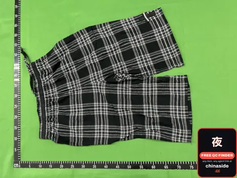 Ch Plaid Cropped Pants