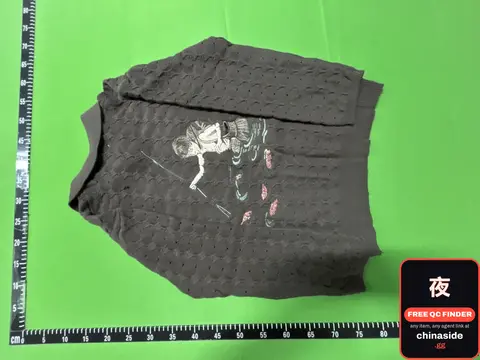 Ds Three Fish Sweater