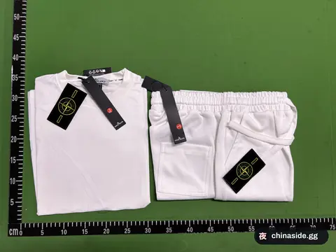 Stone Compass Badge Sports Short-Sleeve Set