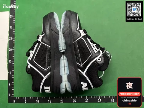 Low-Top Thick-Soled Sneakers