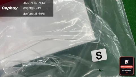Supreme Crest Half Zip Pullover