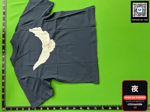 Loose-Fitting Unisex Hoodie