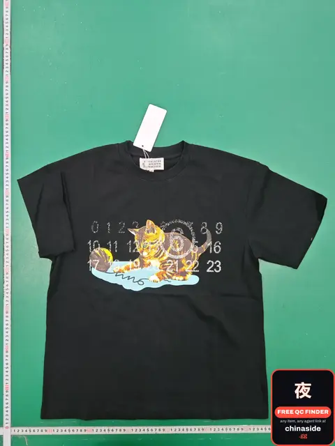 Digital Pattern Print T-Shirt