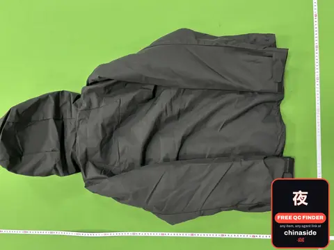 Outdoor Waterproof Three-In-One Hooded Jacket