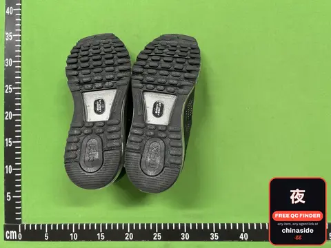 STSSY Foam Shoes