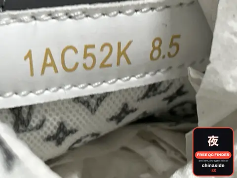 Classic Versatile Casual Sneakers
