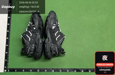 Black Sneakers