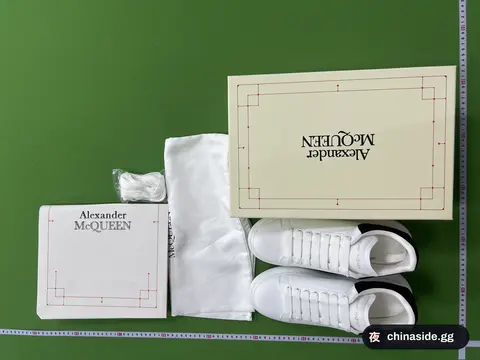 Alexander McQueen Sneakers