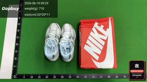 Lightweight Running Shoes