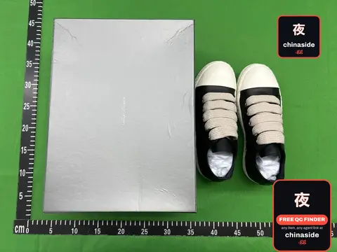 American Style Low-Top Sneakers