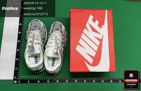 Mesh Breathable Running Shoes