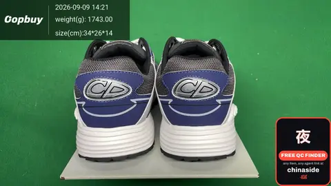 CD Brand Sneakers