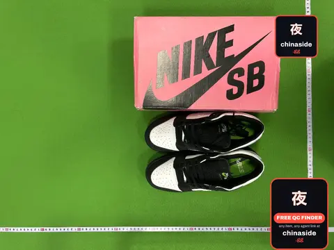 Fashionable Trendy Sneakers