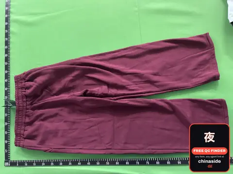 Wine Red Top With White Hook