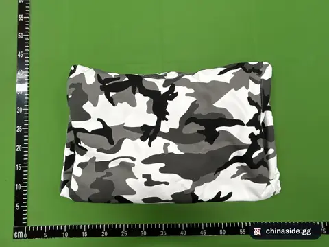 Supreme Zip Up Hooded Sweatshirt