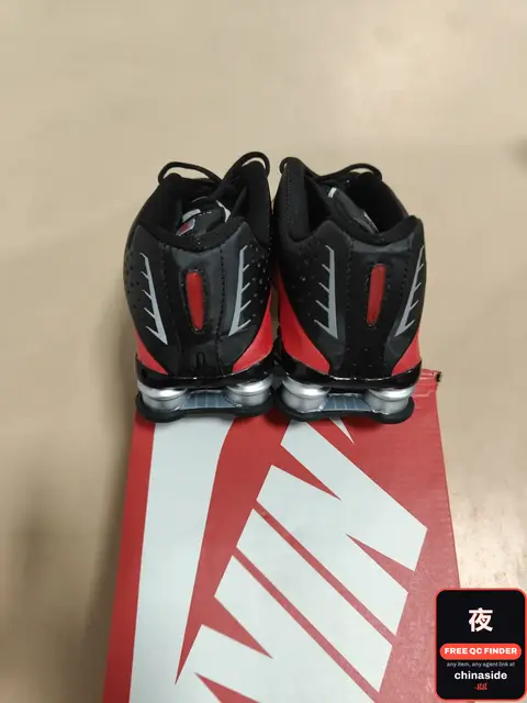 Sneakers Black Red Silver