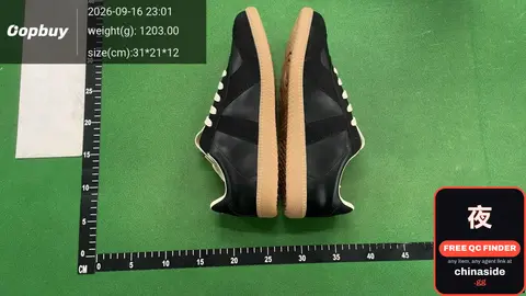 2025 New Stylish Sneakers