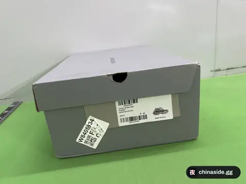 Balenciaga Runner Sneakers