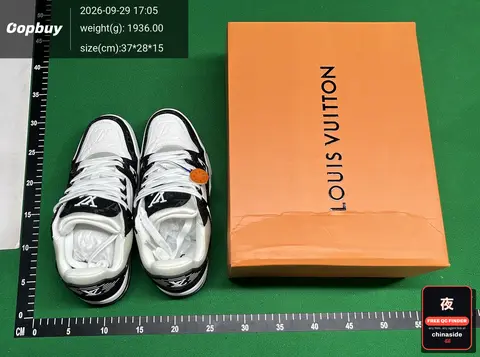 Louis Vuitton Style Thick Sole Sneakers