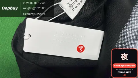 Digital Print Crew-Neck Sweatshirt