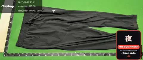 Fashionable Sportswear Set