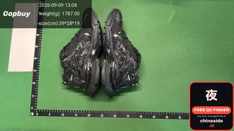 Black Sneakers