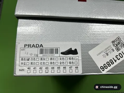 Casual Sports Shoes