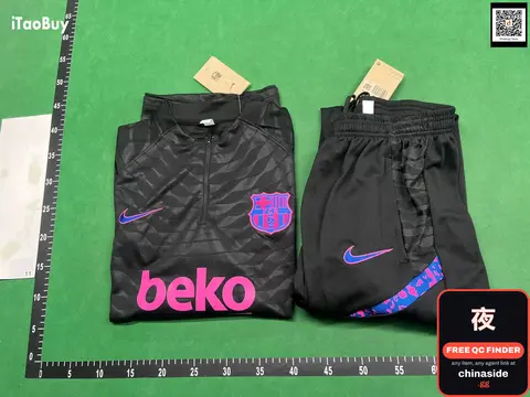 FC Barcelona Training Set