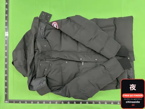 Canada Goose Puffer Jacket