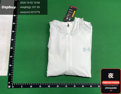 Under Armour Zip Hoodie