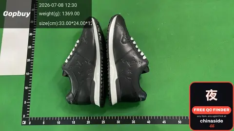 Nike Air Max Sneakers