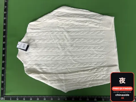 DX19 Thickened Stand-Neck Cable-Knit Pullover