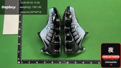 Nike Air Max Sneakers