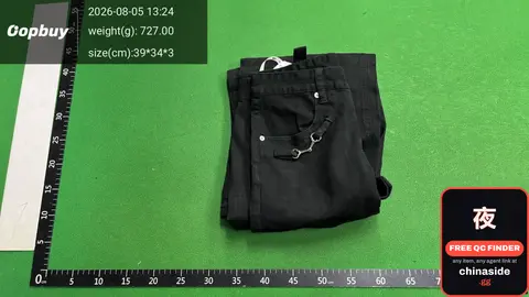 Black Jeans