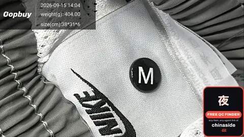 Nike Sneaker