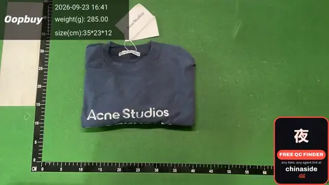 AC Distressed Logo Long-Sleeve T-Shirt