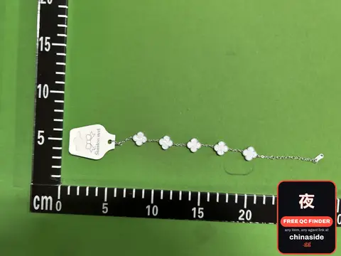 18K Four-Leaf Clover Bracelet