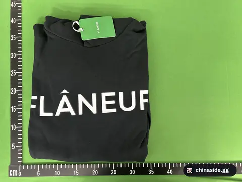 Foam Stereo Printing Black Sweatshirt