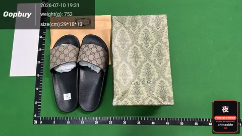 Fashion Flat Slippers