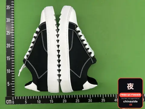 Numeris Men's Hole Canvas Shoes