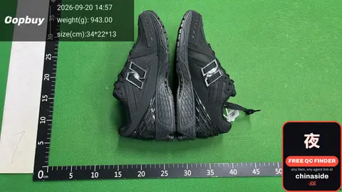 Nike Air Max 270 Sneakers