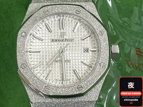 Sapphire Crystal Mechanical Watch