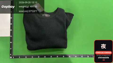 Black Ribbed Crewneck Sweatshirt